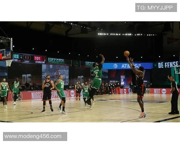 帕德伯恩与汉堡激战正酣比分揭晓精彩瞬间回顾 帕德伯恩与汉堡激战正酣比分揭晓精彩瞬间回顾